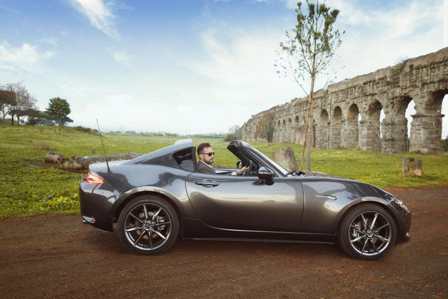  Mazda MX-5 Miata RF (ND) 2016 года  (WW) (фото 17 из 48)